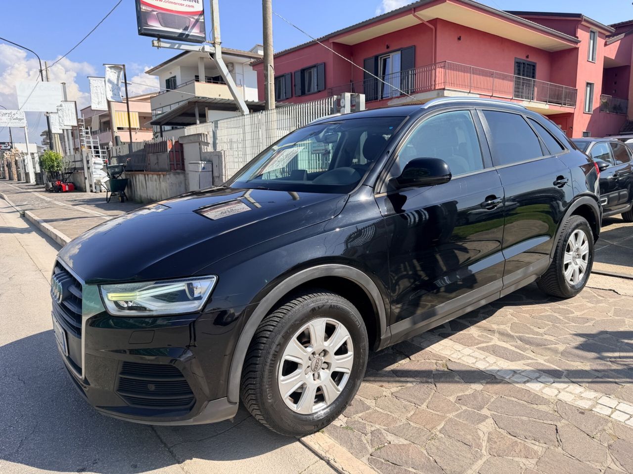 AUDI Audi Q3 2.0 TDI 120 CV Design