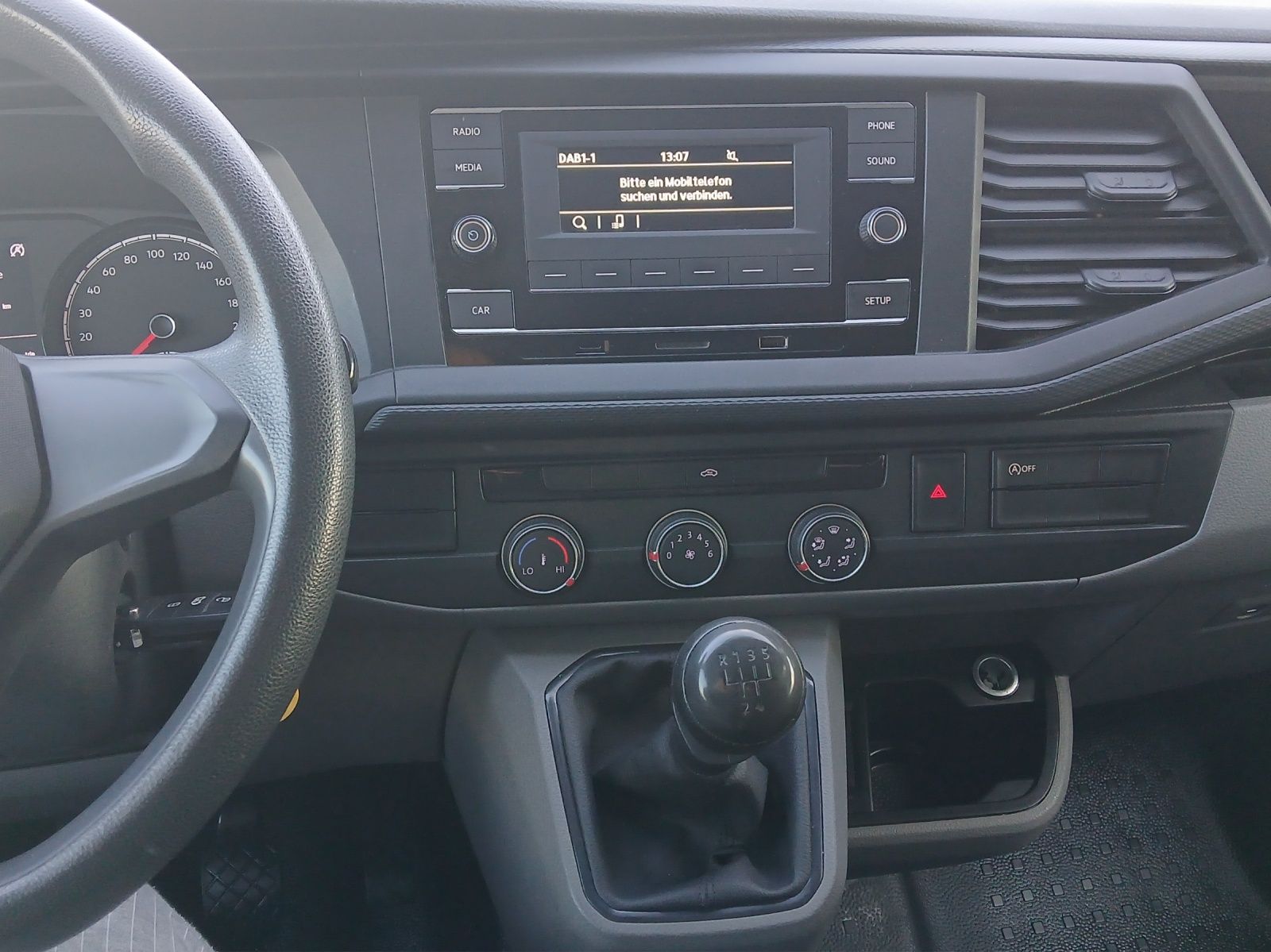 Fahrzeugabbildung Volkswagen T6 Transporter T6.1 TDI Kasten EcoProfi AHK DAB