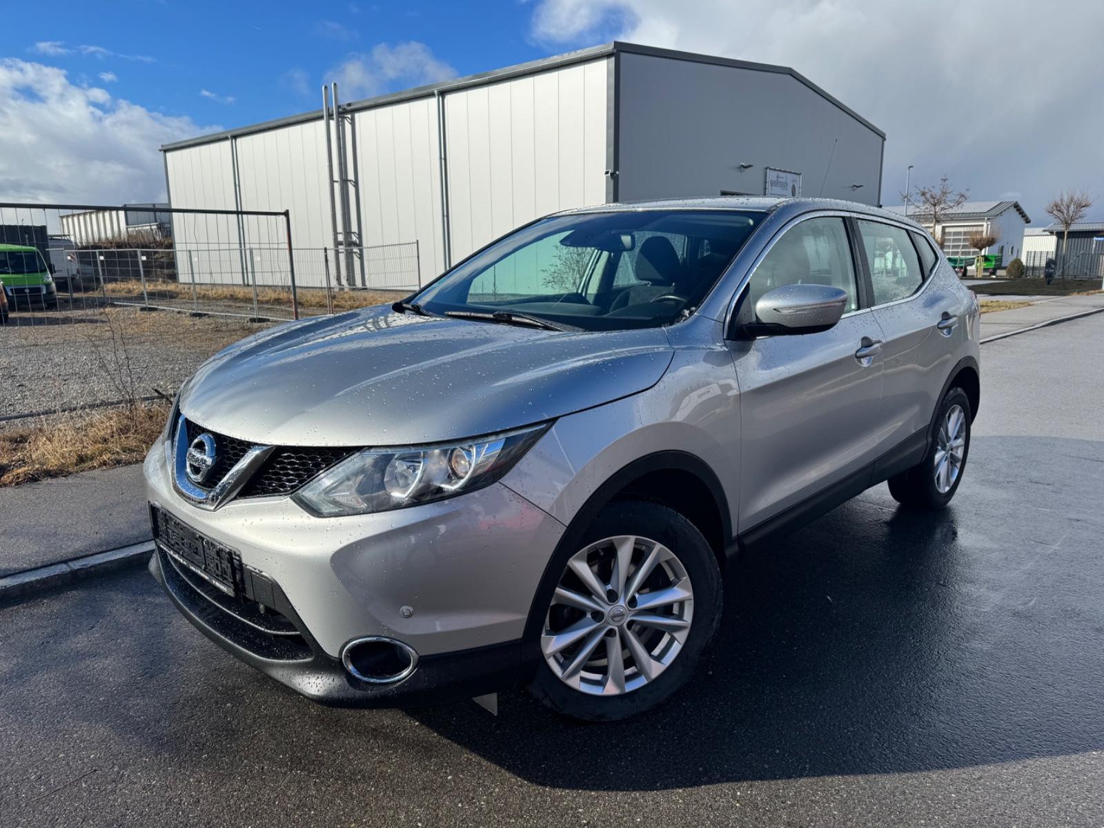Nissan Qashqai Acenta 4x4 Service NEU Navi Tüv 27-07