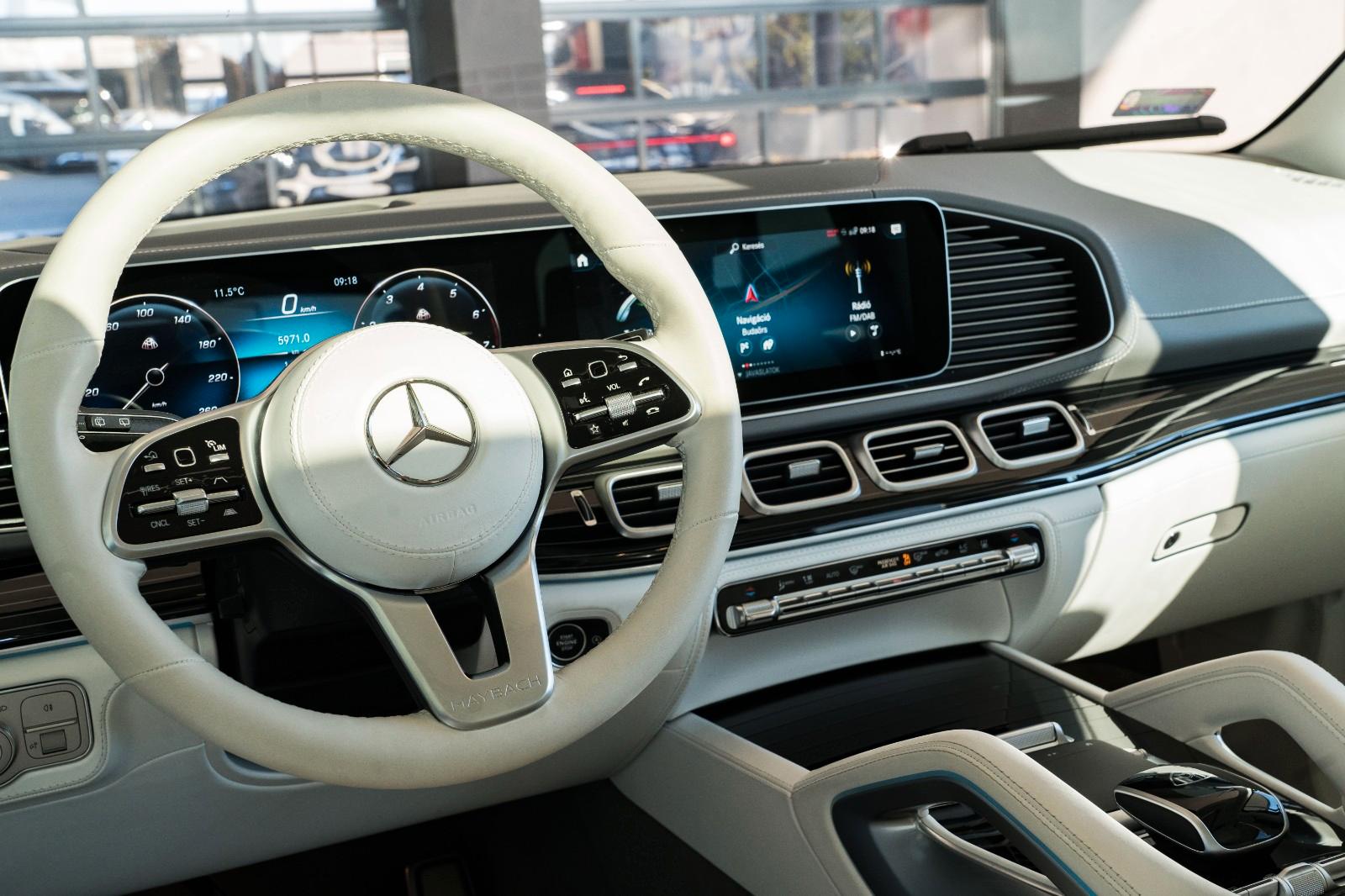 Mercedes-Benz GLS 600 Maybach 4Matic FULL OPTIONAL DUO TONE