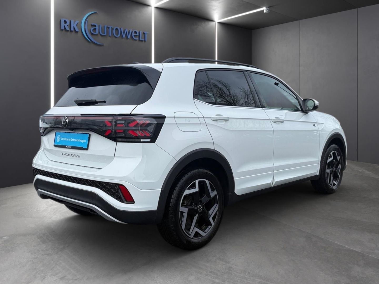 Volkswagen T-Cross R-Line 1.5 l TSI DSG AHK-abnehmbar Navi foto 4