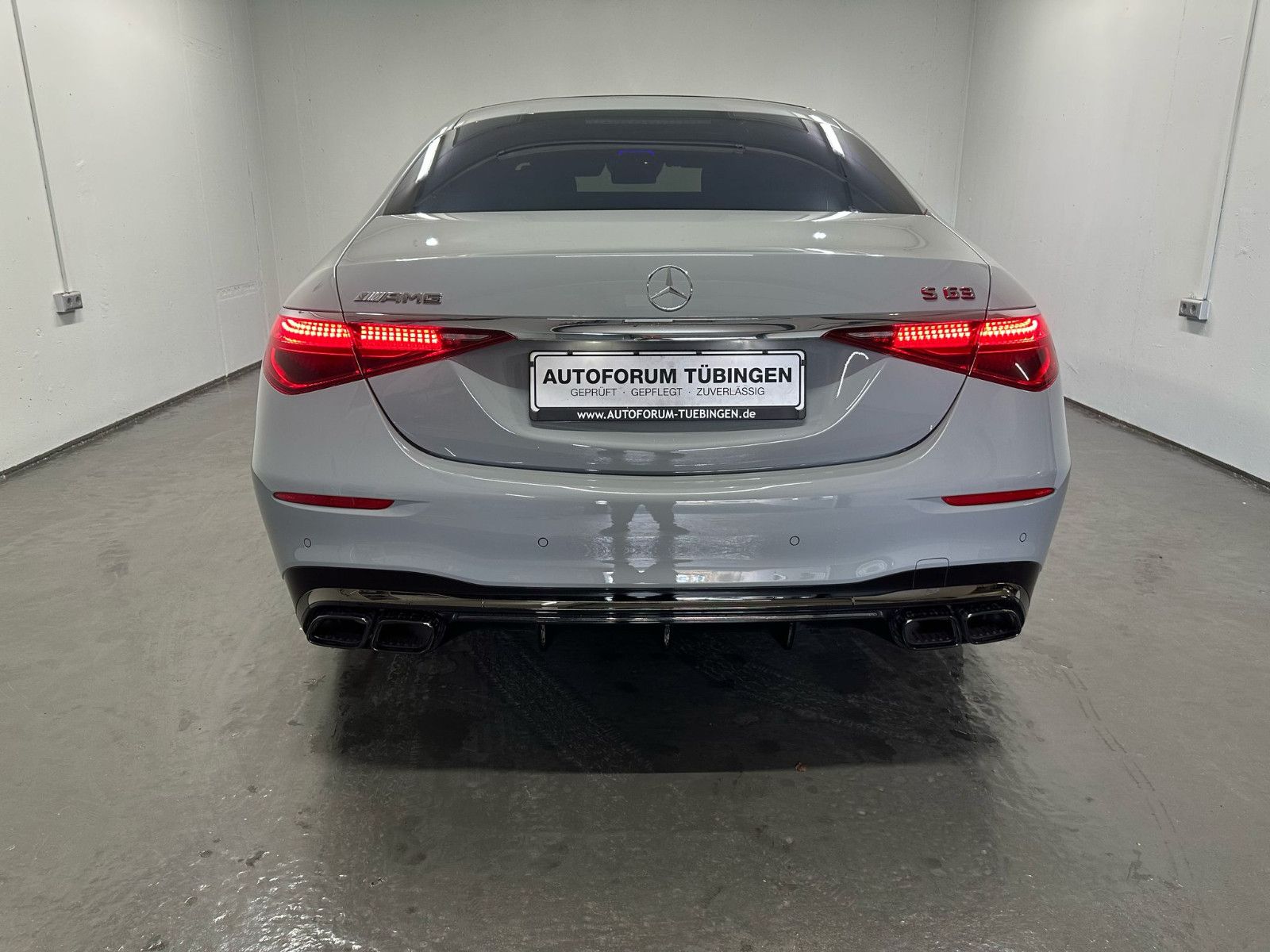 Fahrzeugabbildung Mercedes-Benz S 63 E Performance L *EDITION1*KERAMIK*PANORAMA*