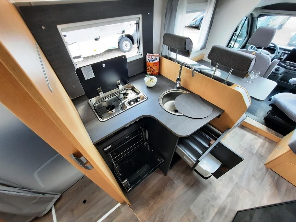 Fahrzeugabbildung Sunlight T 690L Adventure Edition Verfüg./Sparen Sie 5.88