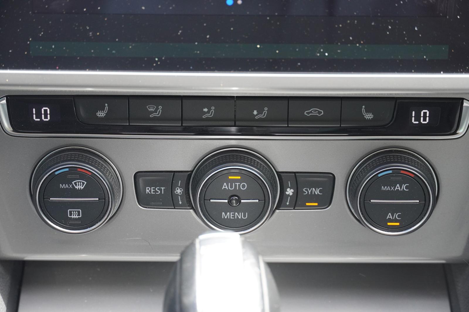 Volkswagen Passat Variant 2.0TSI DSG Alltrack 4M LED AHK AC