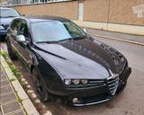 Alfa Romeo Roter Luxus auf Rädern  Alfa 159 Kombi mi... - Alfa Romeo 159 aus 2007