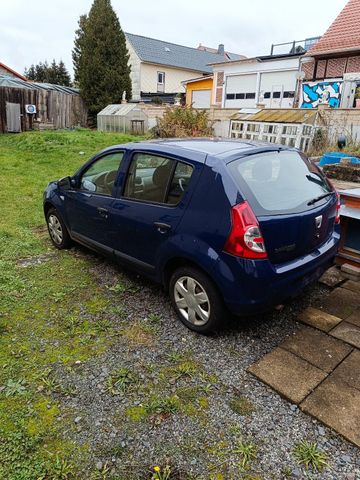 Dacia Sandero TÜV neu