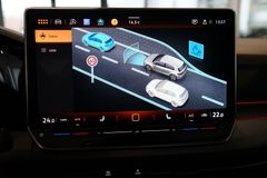 VW Golf 1.5 TSI Life | LED | ACC | Pano | 17" VW Golf 1.5 TSI Life | LED | ACC | Pano | 17"