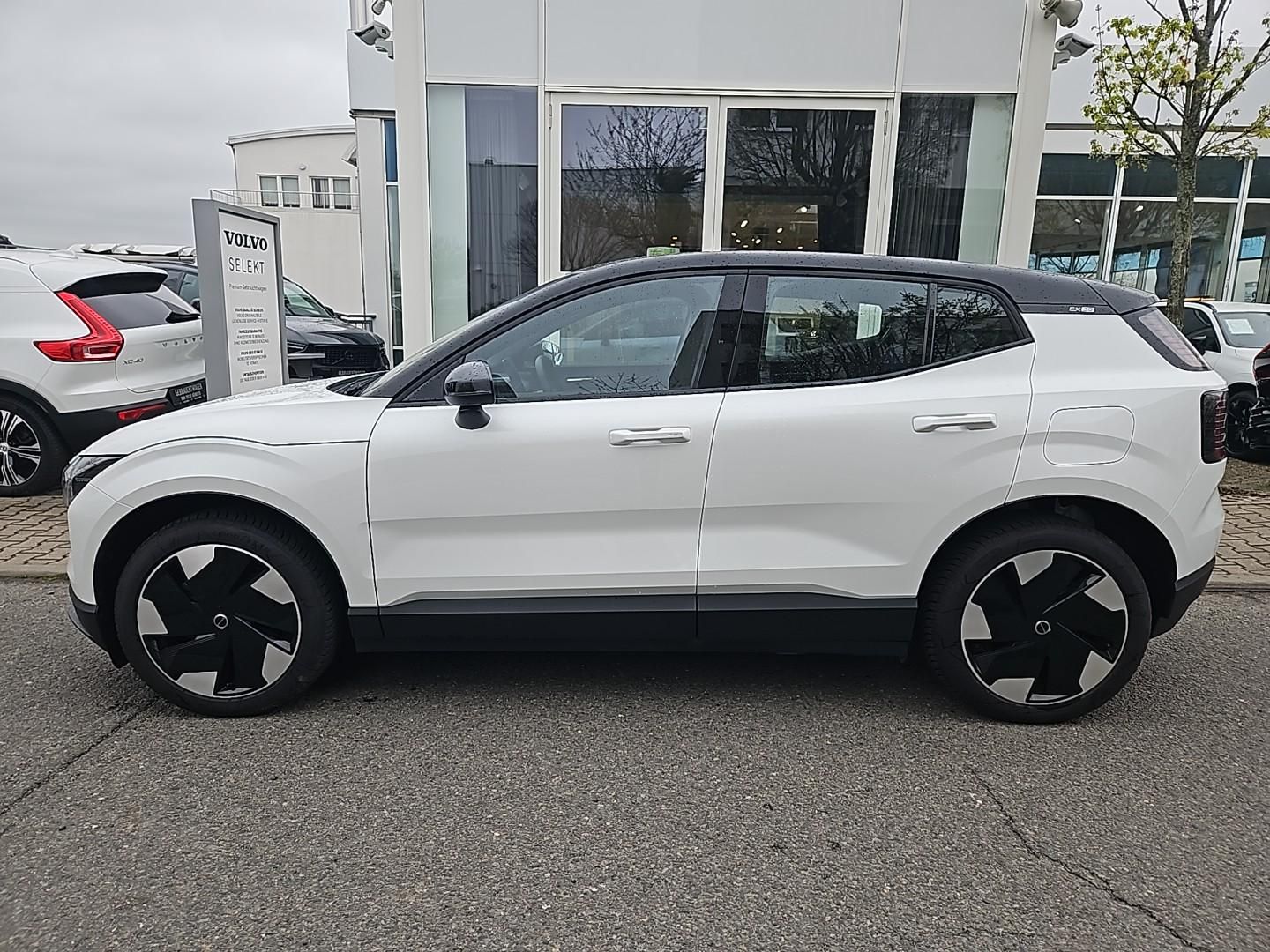 Volvo EX30 Plus Single Range Extended imagem 2