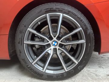 Fahrzeugabbildung BMW 420i Cabrio, Laserlicht, Komfortzugang, Sitzheiz