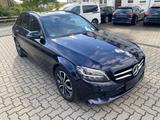 Mercedes-Benz C 220 T d Avantgarde Night/LED/Kamera - blaue Mercedes-Benz C 220