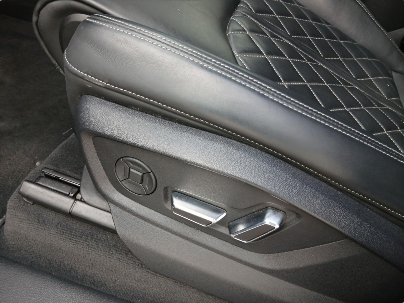 Audi Q8 - Bild 13