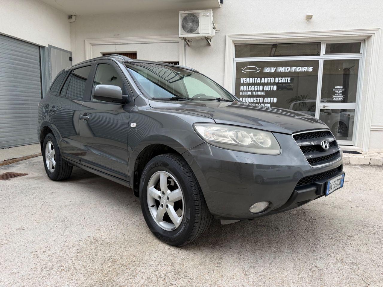 Hyundai SANTA FE