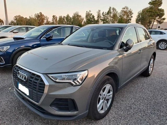 Audi Q3 35 TDI S tronic Business Advanced