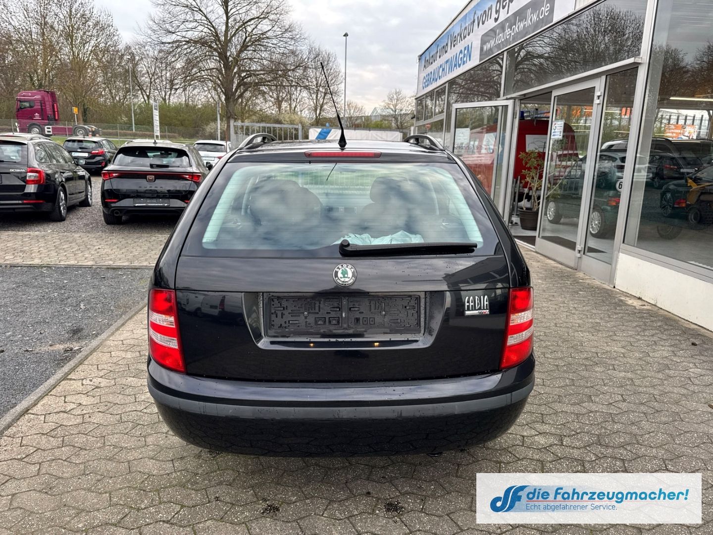 Fahrzeugabbildung SKODA Fabia Combi Cool Edition Klima *EXPORT