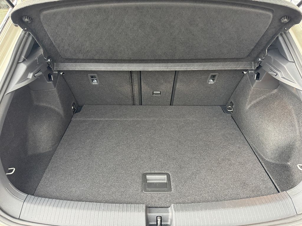 T-Roc 1.5 TSI "MOVE" *NAVI*IQ.DRIVE*KEYLESS*