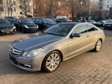 Mercedes-Benz E 250 CDI E Coupe TÜV 11.2027 3 HAND