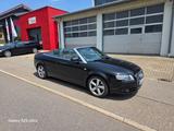 Audi A4 2.7 TDI Cabrio S line Automatik TÜ... - Audi A4 mit Diesel-Antrieb: Cabrio, 2.7