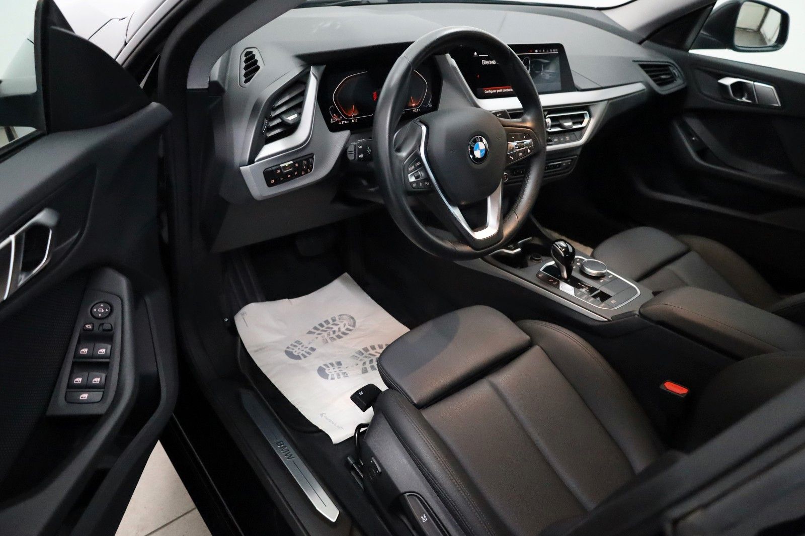 Fahrzeugabbildung BMW 220 d Advantage Gran Coupe,Leder,Navi,LED,PDC