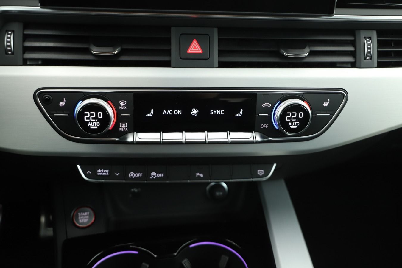 Audi S4 - Bild 13
