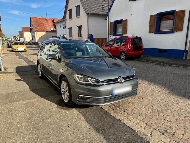 Image of Volkswagen Golf
