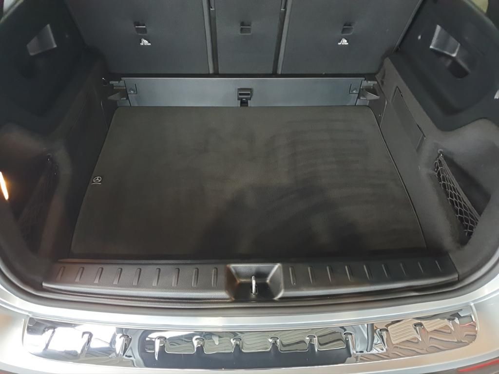 Fahrzeugabbildung Mercedes-Benz GLB 200 d AMG Line*NightPaket*Anhängevorrichtung