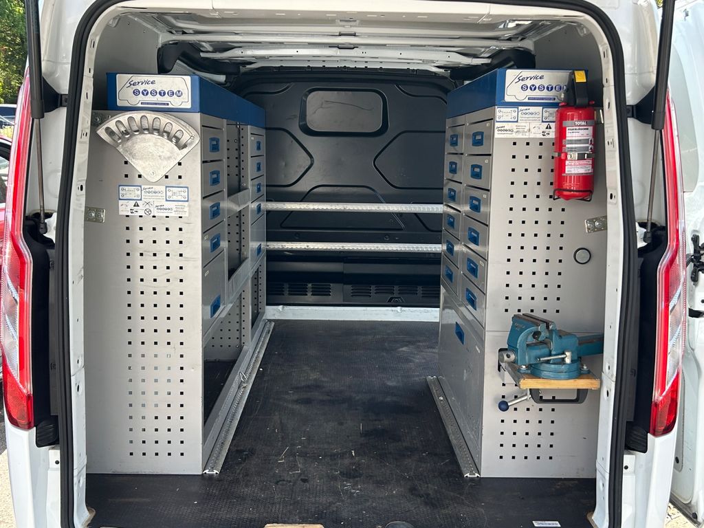 Image of Ford Transit Custom