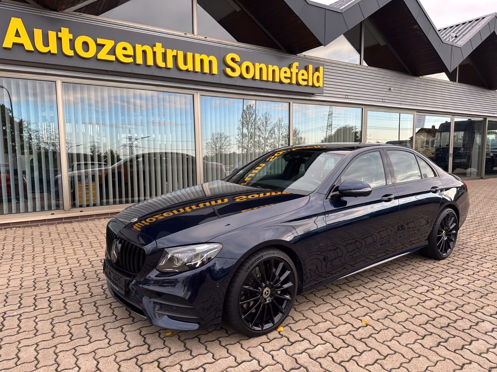 Mercedes-Benz E 400 Limo. 4Matic AMG Pano Burm Soft HUD 360°