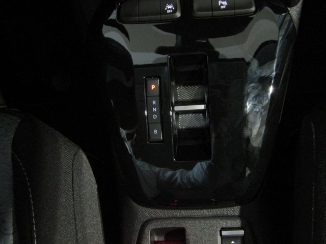 Corsa F  Basis Electric 136 PS