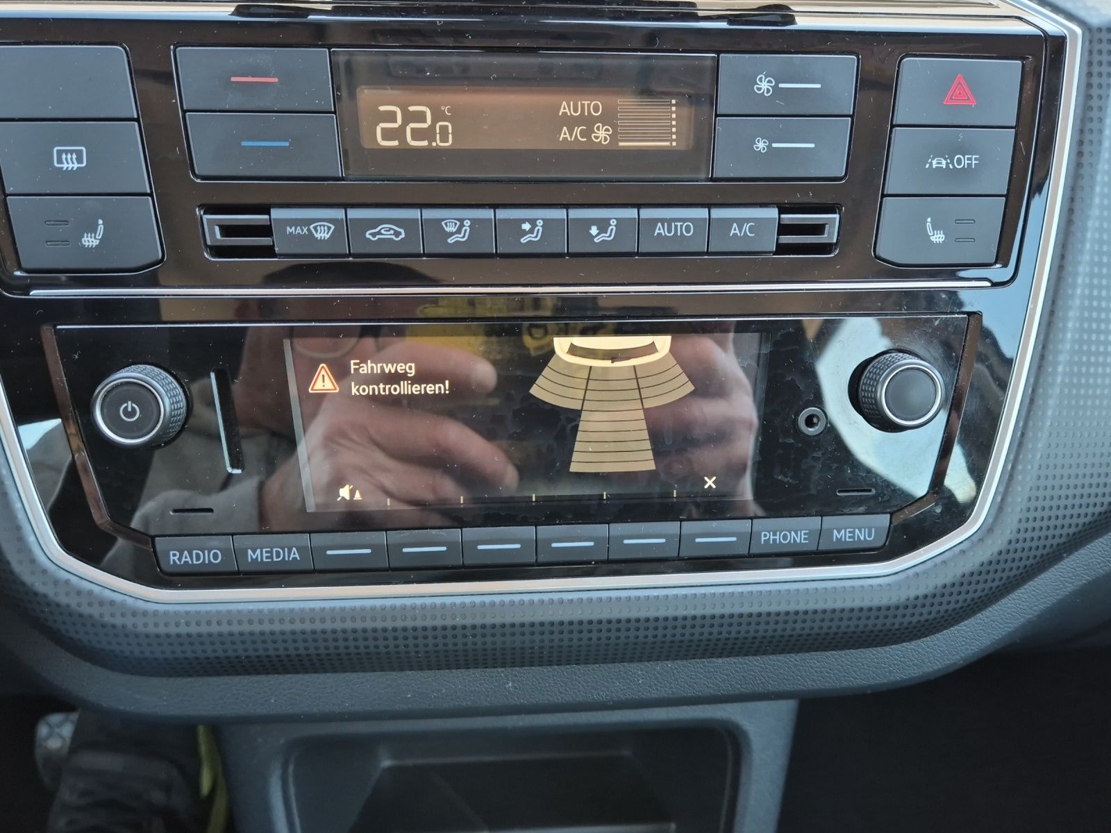 Fahrzeugabbildung SKODA Citigo e iV Ambition DSG Climatronic DAB GRA PDC