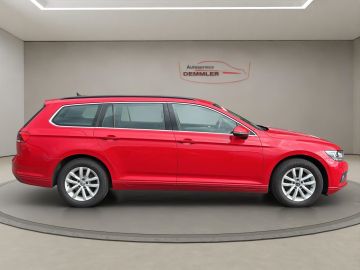 Volkswagen Passat - 4