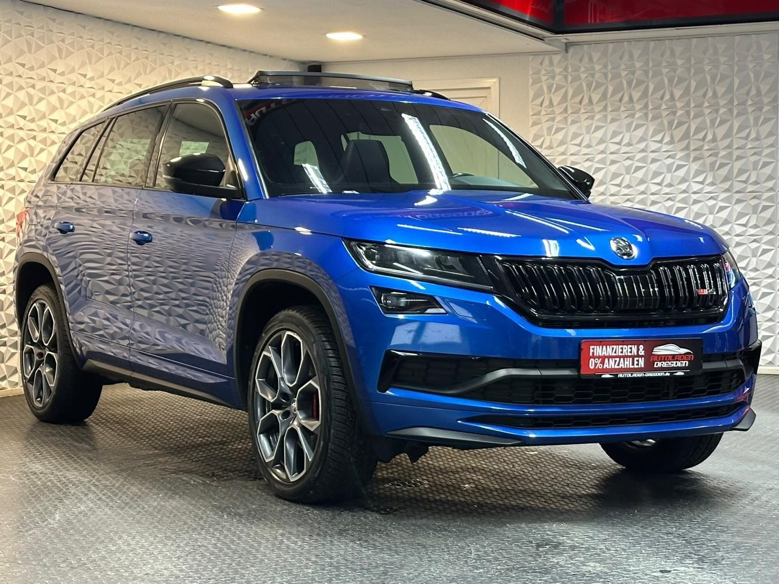 SKODA Kodiaq 2.0TDI RS 4x4* LED#AHK#SHZ#LH#PANO#KEYLES - Image 2