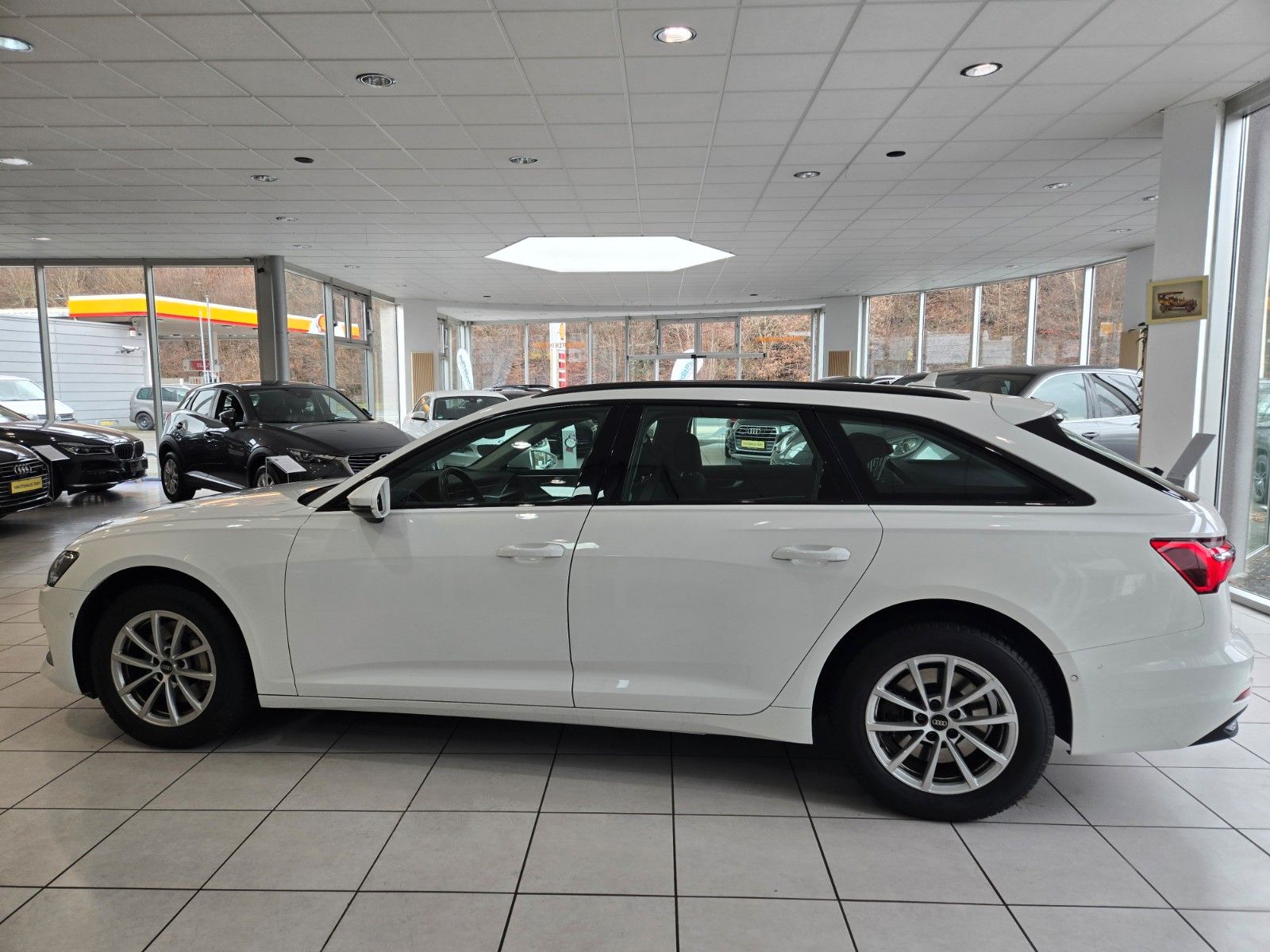 Fahrzeugabbildung Audi A6 Avant 45 TDI quattro*Business-Paket