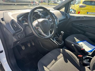 Ford B-MAX Titanium