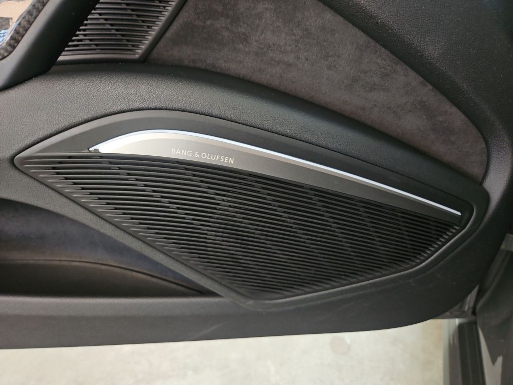Fahrzeugabbildung Audi TT 45 Coupe quattro S-Line Matrix-LED Sound