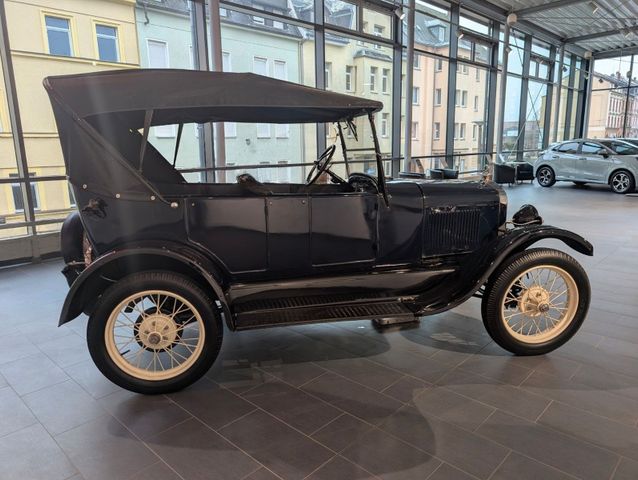Ford Model T Tourer Oldtimer