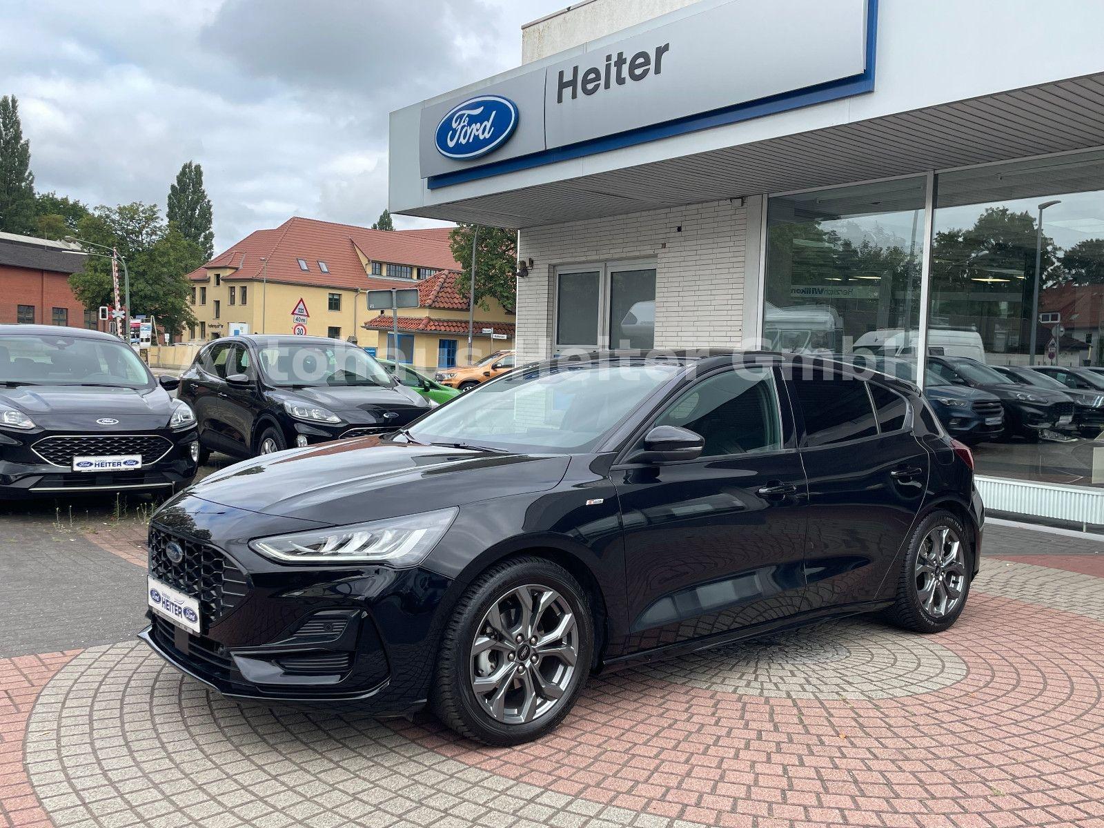 Ford Focus Lim. Automatik ST-Line / 155PS+Kamera+ACC