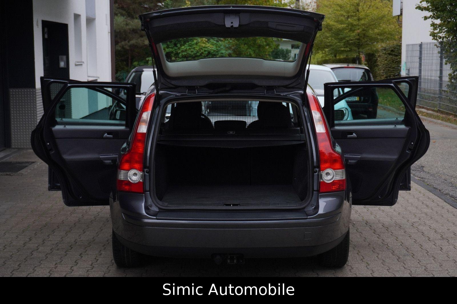 Volvo V50 2005 — photo 17