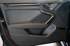 AUDI RS3 Sportback | Bucket seats | Carbon | Ceramic AUDI RS3 Sportback | Bucket seats | Carbon | Ceramic