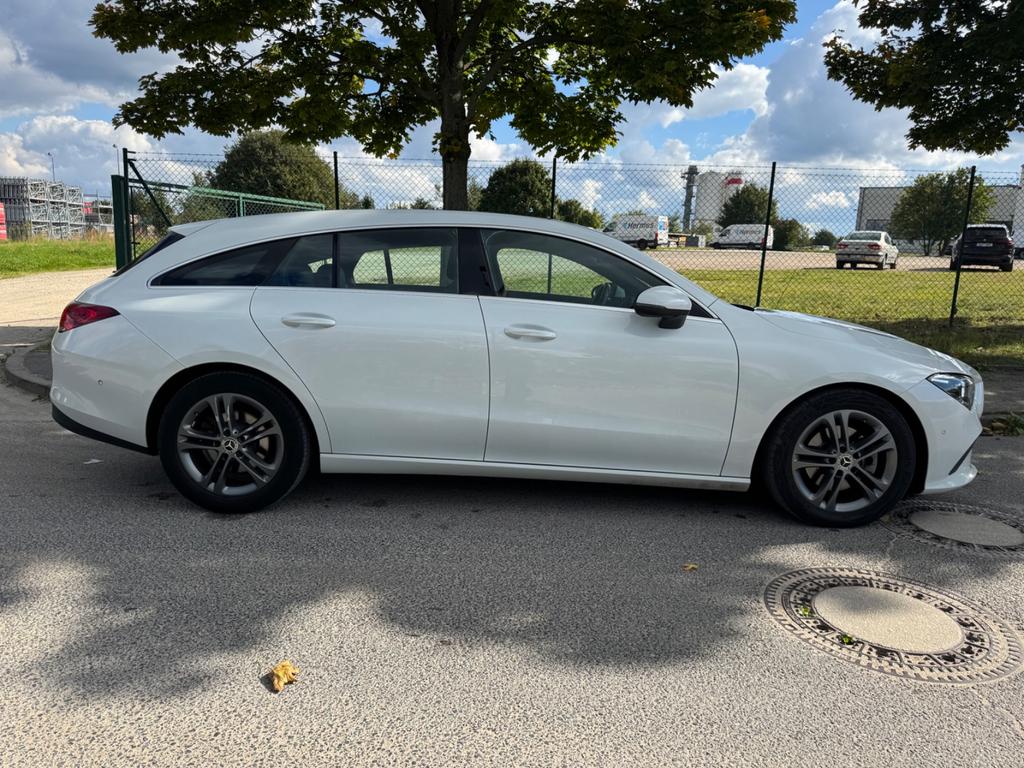 Mercedes-Benz CLA 200 Shooting Brake