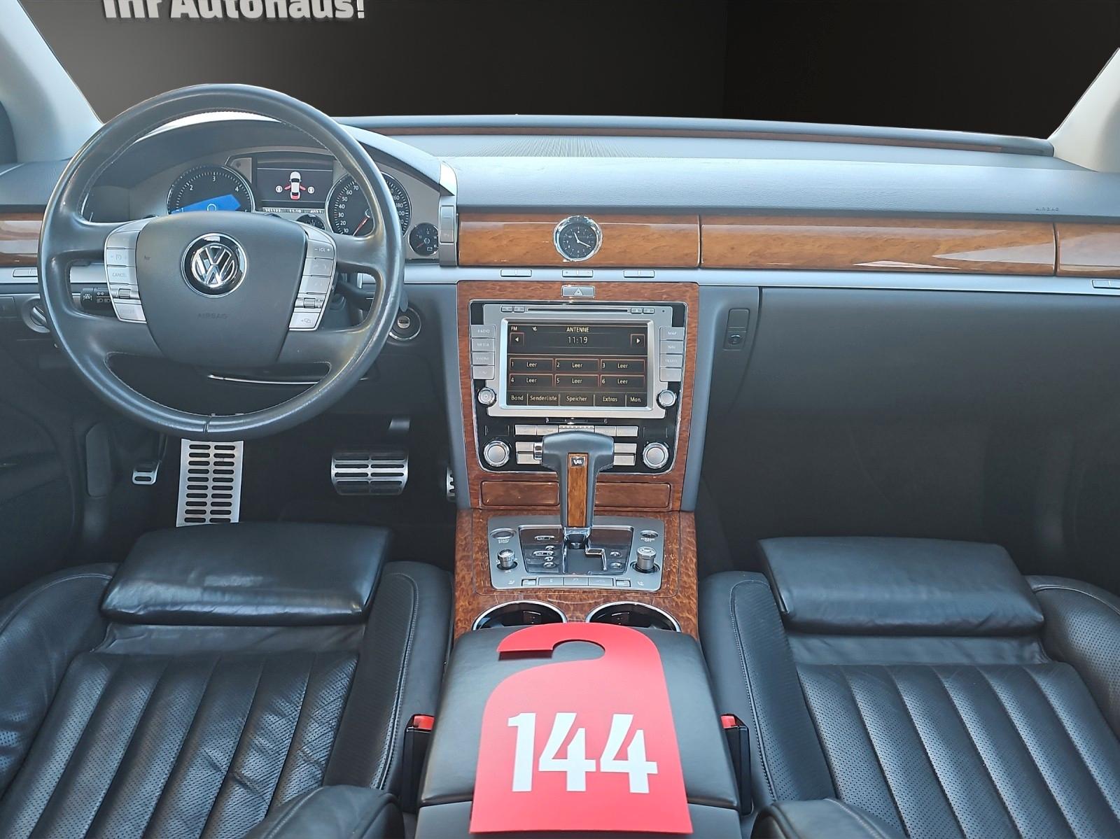 Volkswagen Phaeton V6 3.0 TDI 4MOTION Exclusive+ACC+LED