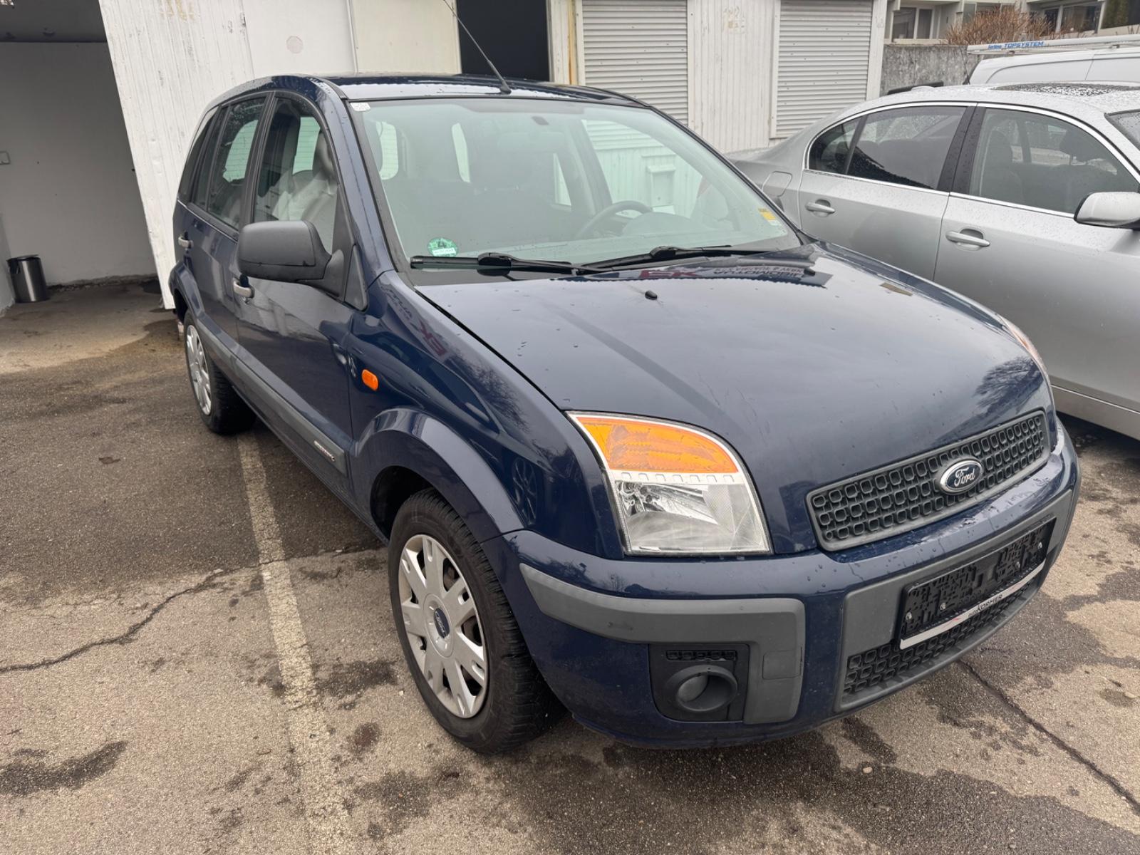Ford Fusion Style Motor 1,4 Ltr  1. Hand SHZ
