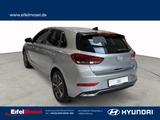 Hyundai i30 1.5 T-GDI 48V Advantage - Hyundai i30 Advantage mit Hybrid-Antrieb (Benzin/Elektro)