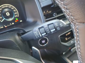 KGM Rexton Lux 2.2 AT 4WD °LED°RFK°Navi°PGD°SHZ°