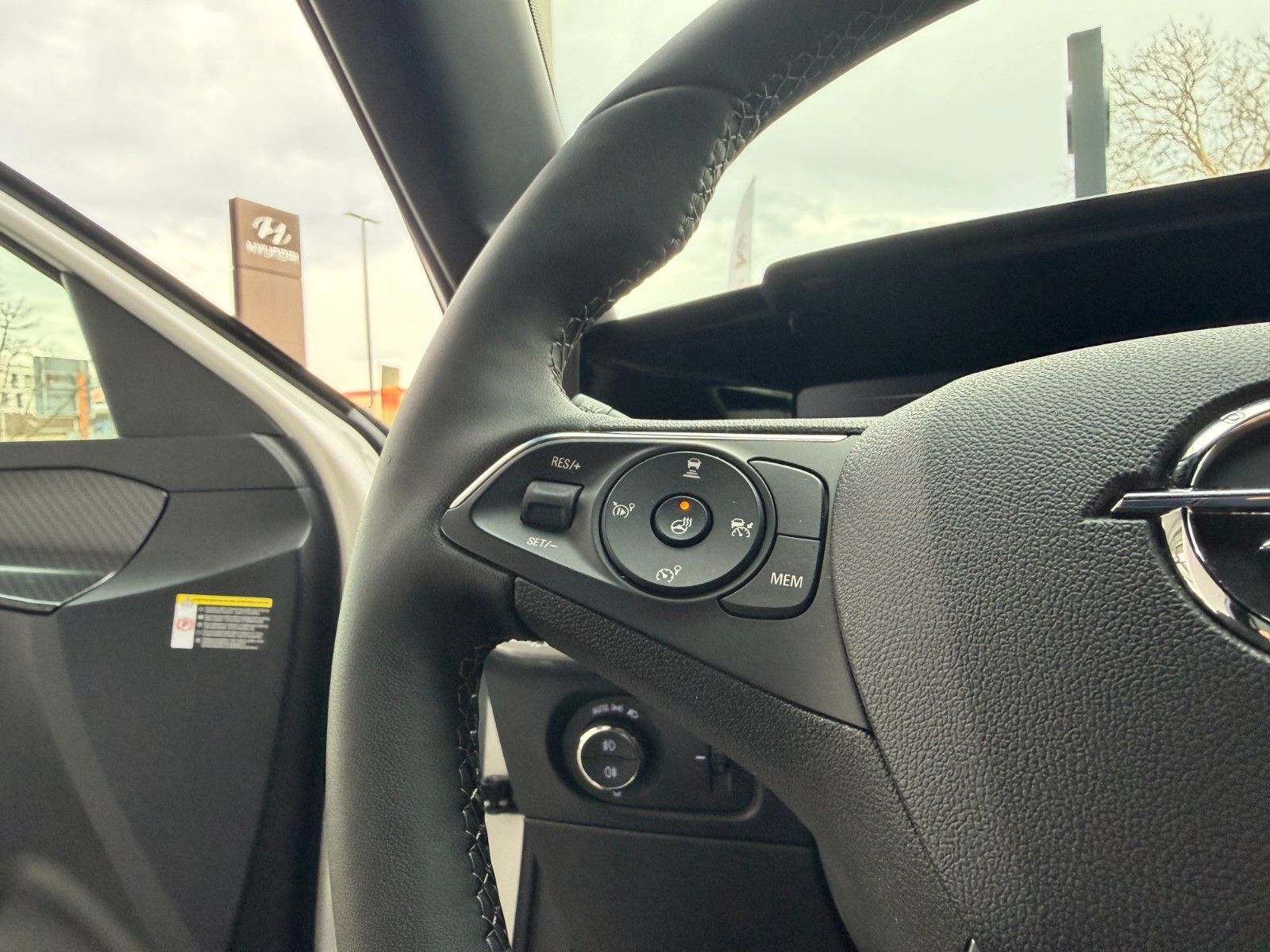 Fahrzeugabbildung Opel Mokka Ultimate 136 PS Matrix/Kamera/AHK!