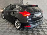 Ford Focus Lim. 2.0*ST*RECARO-R.KAM-TEMPO-SHZ-SP.FW - Ford: K 0