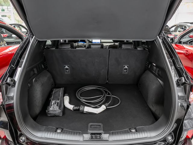 Ford Kuga 2.5 Duratec Titanium Digitales Cockpit