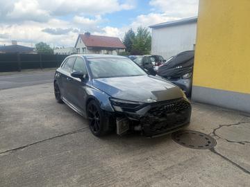2023 AUDI RS3 照片 3