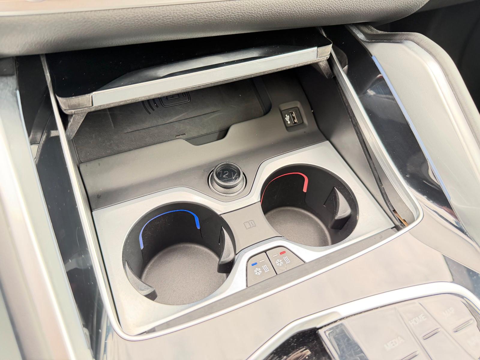 BMW X6*M60*INDIVIDUAL*EXCLUSIV*SKY-LOUNGE*LASER*HUD*