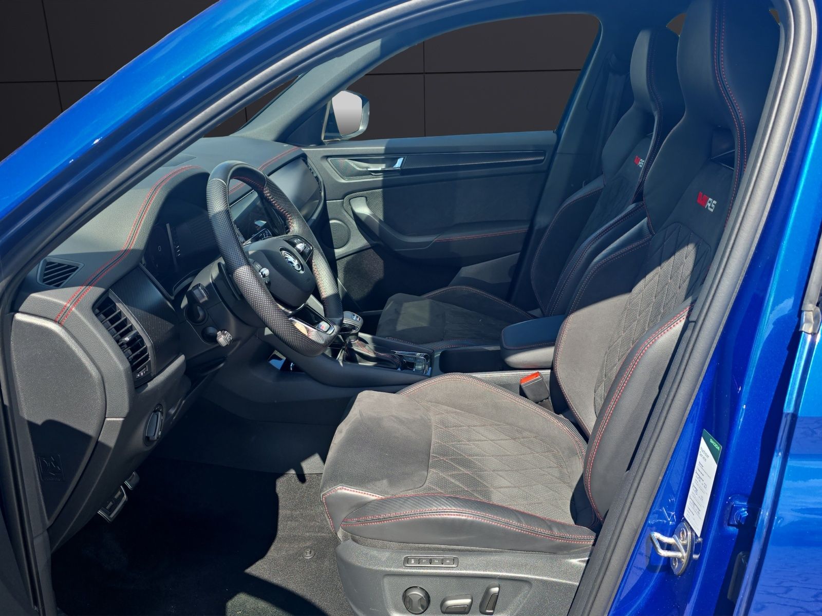 Fahrzeugabbildung SKODA Kodiaq RS 4x4 DSG AHZ Matrix RFK SH VC