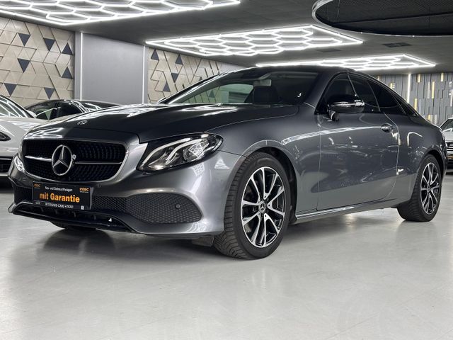 MERCEDES-BENZ E 220 2.0 CDI Coupé LED/SCHIEBEDACH/LANE/CAM